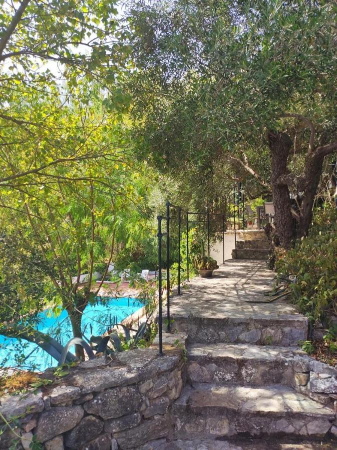 Casa De Campo Fuencaliente, Entorno Natural, Chimenea, Piscina Каньете-ла-Реаль Экстерьер фото